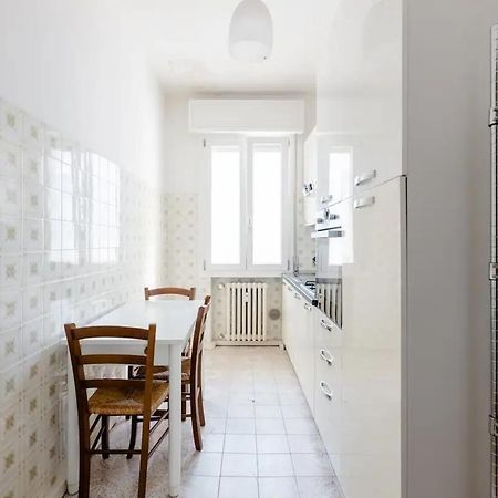 Spaziosa Matrimoniale Nel Centro Di Modena 아파트 외부 사진